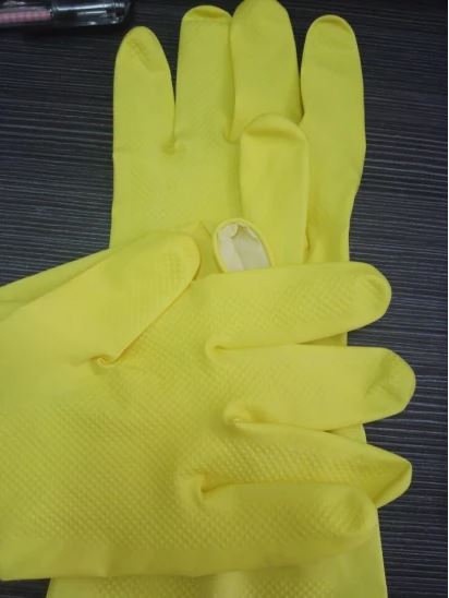 Disposable Latex Medical Protective Gloves Safety Examination Rubber Gloves Factory